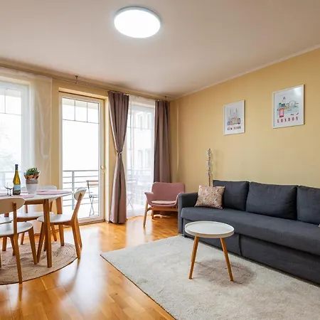Pesti Apartment&free Parking شقة بودابست