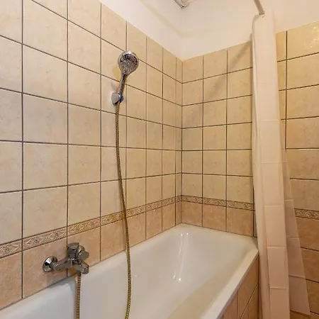 Pesti Apartment&free Parking * بودابست